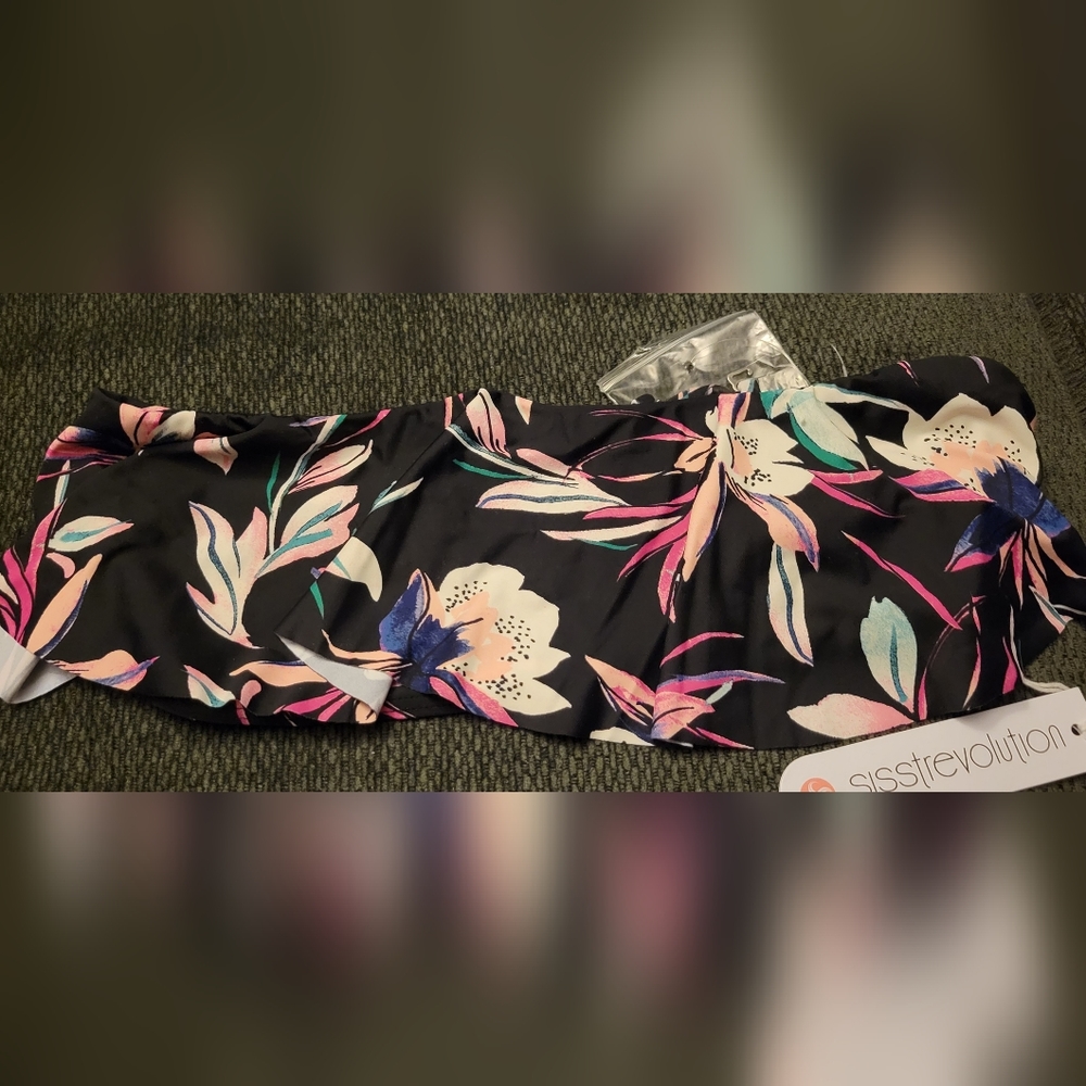Band Swimsuit Bikini Top